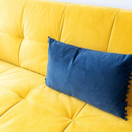 לידס Exclusive Apartment - City Centre - Free Parking -Wifi Netflix- Juliet Balcony מראה חיצוני תמונה